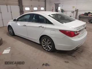 2012 Hyundai Sonata 2.4L Limited PZEV with VIN 5NPEC4ACXCH437489, listed as a IAAI auction lot 42139685 with 181,831 mi miles. Bid and sale history available at carsss.com. Image 3.