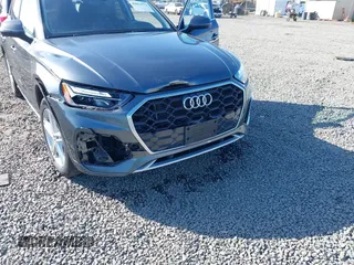 2021 Audi Q5 Premium with VIN WA1G2AFY4M2044986, listed as a IAAI auction lot 42073573 with 58,388 mi miles and . Bid and sale history available at DreamBid. Image 6.