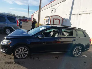 2015 Volkswagen Golf SportWagen TSI SE with VIN 3VWC17AU0FM513448, listed as a IAAI auction lot 41385273 with 158,861 mi miles. Bid and sale history available at carsss.com. Image 14.