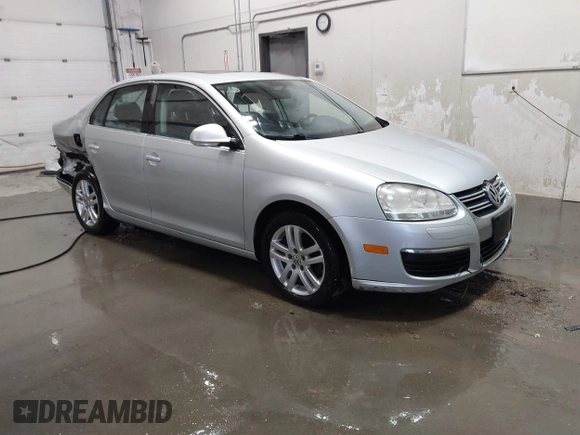 2007 Volkswagen Jetta 2.5 с VIN 3VWDF71K47M018384, выставлен на аукционе IAAI как лот 41400272 с пробегом 103 582 миль миль и . История ставок и продаж доступна на DreamBid. Изображение 1.