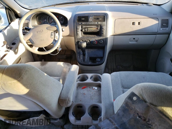 2005 Kia Sedona LX with VIN KNDUP132456702004, listed as a Copart auction lot 46514105 with 157,214 mi miles and Salvage Title. Bid and sale history available at carsss.com. Image 8.