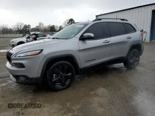 2017 Jeep Cherokee Limited with VIN 1C4PJLDB8HW516866, listed as a Copart auction lot 45516135 with 187,558 mi miles and Salvage Title. Bid and sale history available at carsss.com. Image 1.