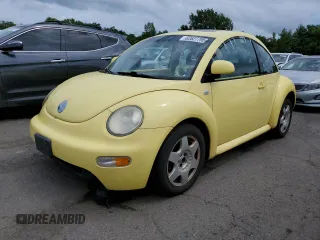 1999 Volkswagen Beetle GLS with VIN 3VWCC21C6XM468179, listed as a Copart auction lot 62627795 with 182,879 mi miles and Salvage title. Bid and sale history available at DreamBid. Image 1.