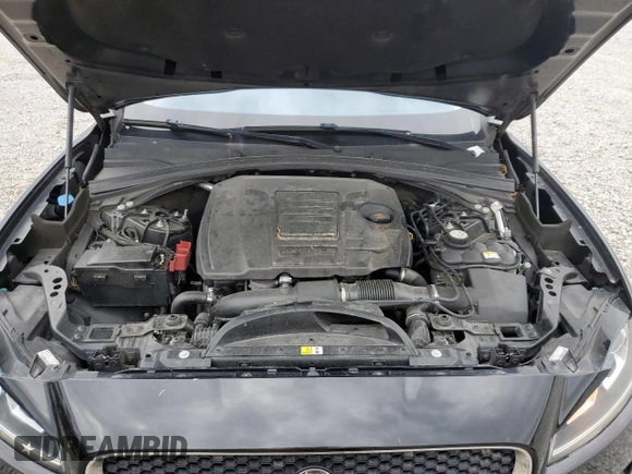 2019 Jaguar F-Pace 25t with VIN SADCS2FXXKA390615, listed as a Copart auction lot 54220435 with 108,687 mi miles and Clean title. Bid and sale history available at DreamBid. Image 12.