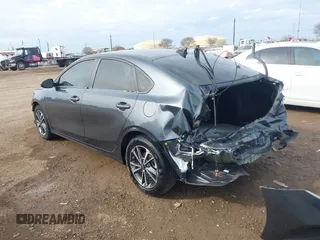 2024 Kia Forte LXS with VIN 3KPF24AD9RE709771, listed as a IAAI auction lot 41351206 with 8,009 mi miles and . Bid and sale history available at DreamBid. Image 3.