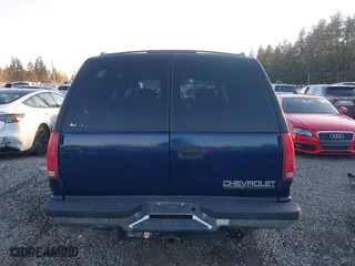 1997 Chevrolet Tahoe with VIN 1GNEK13R4VJ418974, listed as a IAAI auction lot 41560411 with 198,170 mi miles. Bid and sale history available at carsss.com. Image 16.