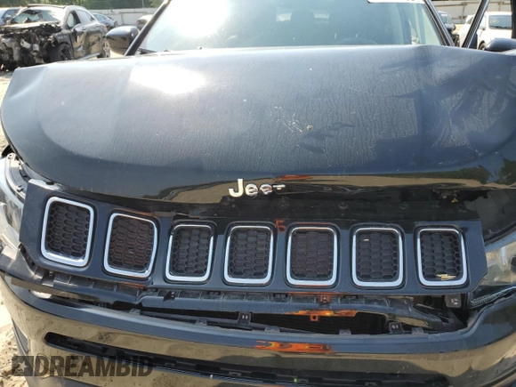 2018 Jeep Compass Latitude with VIN 3C4NJCBBXJT339470, listed as a Copart auction lot 61000055 with 75,563 mi miles and Salvage title. Bid and sale history available at DreamBid. Image 12.