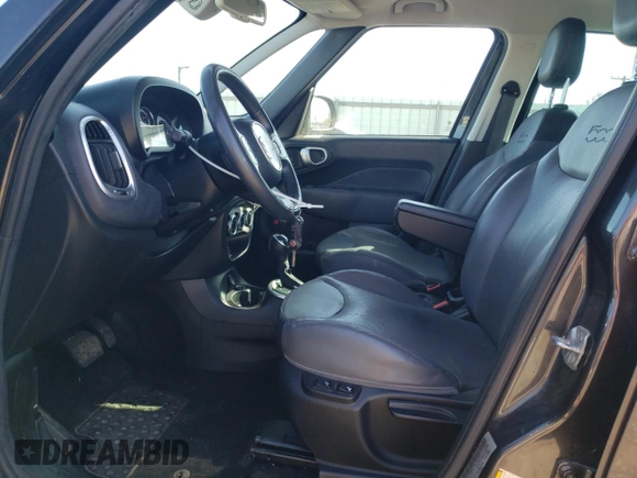 2014 FIAT 500L Lounge with VIN ZFBCFACH0EZ004946, listed as a Copart auction lot 49595515 with 98,669 mi miles and Salvage Title. Bid and sale history available at carsss.com. Image 7.
