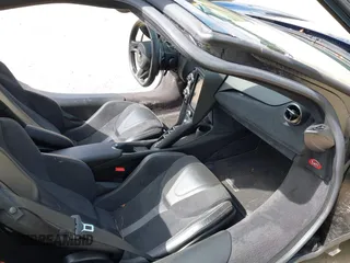 2019 McLaren 720S z VIN SBM14DCA2KW002960, wystawiony jako IAAI lot #41902025 z przebiegiem 10 788 mil mil oraz . Historia ofert i sprzedaży dostępna na DreamBid. Obrazek 5.