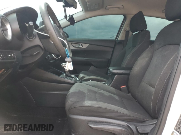 2019 Kia Forte LXS with VIN 3KPF24AD2KE062121, listed as a Copart auction lot 52287575 with 143,814 mi miles and Salvage Title. Bid and sale history available at carsss.com. Image 7.