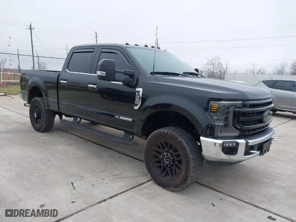 2017 Ford Super Duty F-250 SRW Lariat with VIN 1FT7W2B68HEC73597, listed as a IAAI auction lot 41655771 with 71,027 mi miles. Bid and sale history available at carsss.com. Image 1.