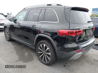 2021 Mercedes-Benz GLB 250 z VIN W1N4M4GB7MW101181, wystawiony jako IAAI lot #42064114 z przebiegiem 38 934 mil mil oraz . Historia ofert i sprzedaży dostępna na DreamBid. Obrazek 3.