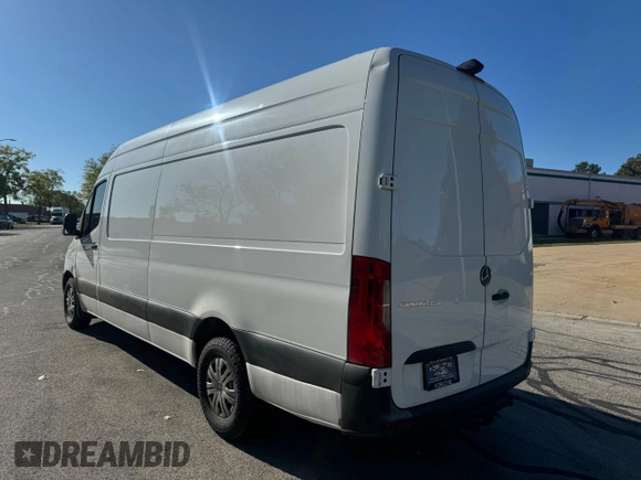 2021 Mercedes-Benz Sprinter Cargo Cargo with VIN W1Y4ECHY8MT074426, listed as a Copart auction lot 73589614 with 184,457 mi miles and . Bid and sale history available at DreamBid. Image 3.