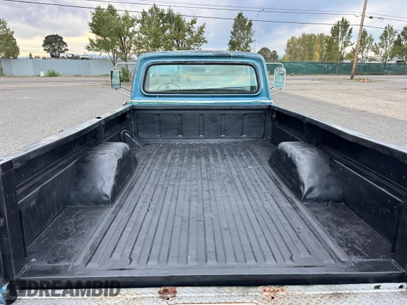 1972 Ford F-250 z VIN F25HRP24651, wystawiony jako Copart lot #78498264 z przebiegiem 34 487 mil mil oraz Szkoda całkowita • Salvage title. Historia ofert i sprzedaży dostępna na DreamBid. Obrazek 6.