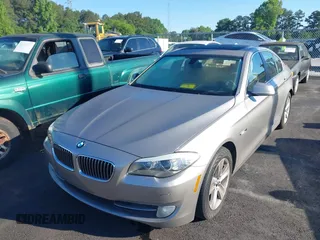 2013 BMW 5 Series 528i with VIN WBAXG5C51DD233122, listed as a IAAI auction lot 42161809 with 70,242 mi miles and . Bid and sale history available at DreamBid. Image 2.