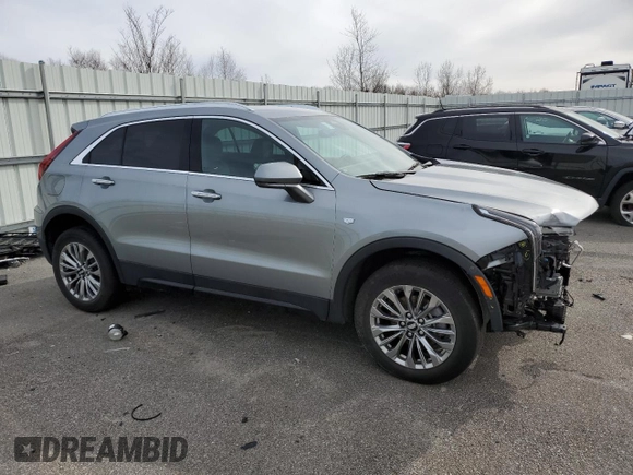 2024 Cadillac XT4 AWD Premium Luxury with VIN 1GYFZDR42RF147048, listed as a Copart auction lot 49622465 with 18,367 mi miles and Salvage title. Bid and sale history available at DreamBid. Image 4.