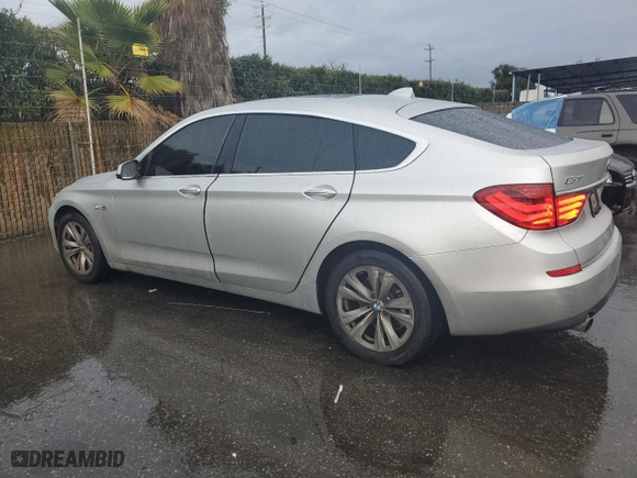 2010 BMW 5 Series Gran Turismo 535i with VIN WBASN2C59AC200739, listed as a Copart auction lot 43424375 with 132,813 mi miles and Salvage Title. Bid and sale history available at carsss.com. Image 2.