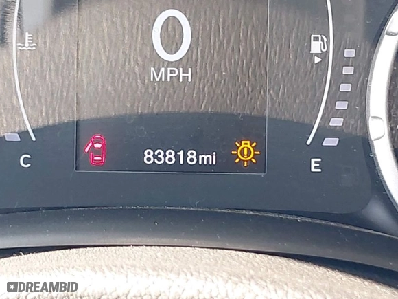 2018 Jeep Renegade Latitude with VIN ZACCJABB1JPG88987, listed as a IAAI auction lot 41865281 with 83,818 mi miles. Bid and sale history available at carsss.com. Image 15.