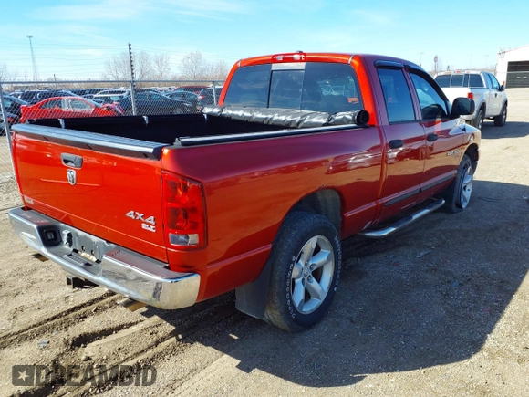 2006 Dodge 1500 ST with VIN 1D7HU18NX6J232384, listed as a IAAI auction lot 41815907 with 175,380 mi miles. Bid and sale history available at carsss.com. Image 4.