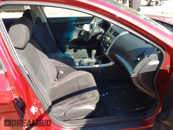 2014 Nissan Altima 2.5 with VIN 1N4AL3APXEC150072, listed as a IAAI auction lot 41762641 with 159,668 mi miles. Bid and sale history available at carsss.com. Image 5.