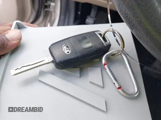 2015 Kia Optima LX с VIN KNAGM4A78F5533101, выставлен на аукционе IAAI как лот 42629938 с пробегом 135 019 миль миль и . История ставок и продаж доступна на DreamBid. Изображение 11.