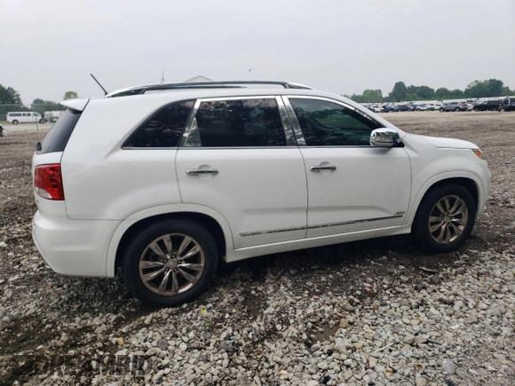 2013 Kia Sorento SX z VIN 5XYKWDA20DG412272, wystawiony jako Copart lot #60263145 z przebiegiem Nie podano mil oraz Czysty tytuł • Clean title. Historia ofert i sprzedaży dostępna na DreamBid. Obrazek 3.
