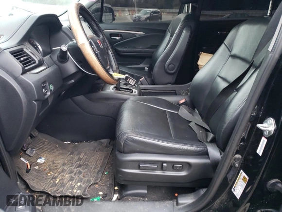 2017 Honda Pilot EX-L with VIN 5FNYF6H56HB086982, listed as a Copart auction lot 45590945 with 141,112 mi miles and Salvage Title. Bid and sale history available at DreamBid. Image 7.