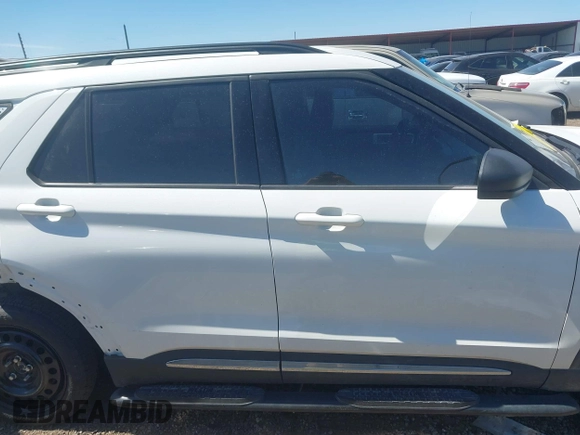 2020 Ford Explorer XLT with VIN 1FMSK7DH0LGC28597, listed as a IAAI auction lot 41792957 with 95,088 mi miles. Bid and sale history available at carsss.com. Image 14.