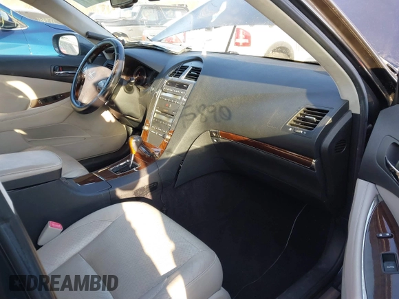 2010 Lexus ES with VIN JTHBK1EGXA2346513, listed as a IAAI auction lot 41775890 with 148,767 mi miles and . Bid and sale history available at carsss.com. Image 5.