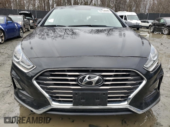 2019 Hyundai Sonata SE with VIN 5NPE24AF7KH804392, listed as a Copart auction lot 82188904 with 80,836 mi miles and Salvage Title. Bid and sale history available at carsss.com. Image 5.