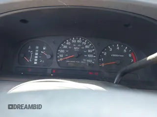 1998 Nissan Frontier XE z VIN 1N6DD26S9WC350161, wystawiony jako IAAI lot #41997747 z przebiegiem 343 084 mil mil oraz . Historia ofert i sprzedaży dostępna na DreamBid. Obrazek 7.