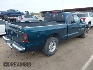 1997 Dodge Dakota with VIN 1B7GL23X7VS164206, listed as a IAAI auction lot 41839529 with 223,933 mi miles. Bid and sale history available at carsss.com. Image 4.