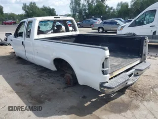 2001 Ford F-250 XL with VIN 3FTNX20L11MA35927, listed as a IAAI auction lot 41954010 with 285,857 mi miles and . Bid and sale history available at DreamBid. Image 3.