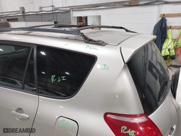 2008 Toyota RAV4 Ltd with VIN JTMBD31V086072673, listed as a IAAI auction lot 41891194 with 134,360 mi miles. Bid and sale history available at carsss.com. Image 21.
