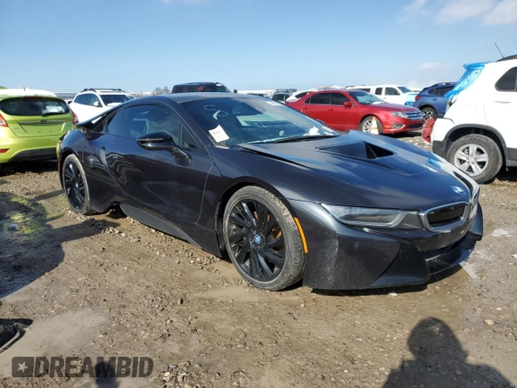 2015 BMW i8 z VIN WBY2Z2C51FV392465, wystawiony jako Copart lot #46313565 z przebiegiem Nie podano mil oraz Czysty tytuł • Clean title. Historia ofert i sprzedaży dostępna na DreamBid. Obrazek 4.