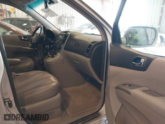 2007 Hyundai Entourage GLS with VIN KNDMC233576018334, listed as a IAAI auction lot 42302468 with 183,557 mi miles and . Bid and sale history available at DreamBid. Image 5.