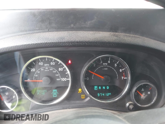 2015 Jeep Wrangler Unlimited Rubicon with VIN 1C4BJWFG7FL646463, listed as a IAAI auction lot 41537553 with 97,412 mi miles. Bid and sale history available at carsss.com. Image 7.
