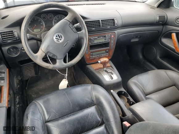 2001 Volkswagen Passat GLX with VIN WVWRH63B51P144541, listed as a Copart auction lot 50556665 with 107,049 mi miles and Clean Title. Bid and sale history available at carsss.com. Image 8.