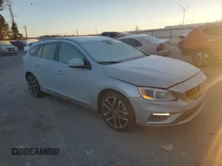 2018 Volvo V60 Dynamic with VIN YV140MELXJ2391007, listed as a Copart auction lot 88225395 with 56,206 mi miles and Salvage Title. Bid and sale history available at carsss.com. Image 4.