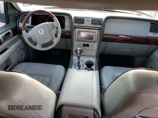 2006 Lincoln Navigator Luxury with VIN 5LMFU27526LJ14559, listed as a Copart auction lot 68714664 with 150,242 mi miles and Salvage Title. Bid and sale history available at carsss.com. Image 8.