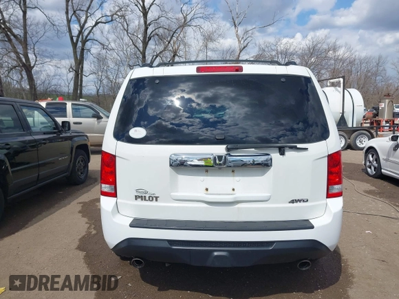 2012 Honda Pilot EX-L with VIN 5FNYF4H54CB057249, listed as a IAAI auction lot 41876322 with 180,641 mi miles and . Bid and sale history available at DreamBid. Image 17.