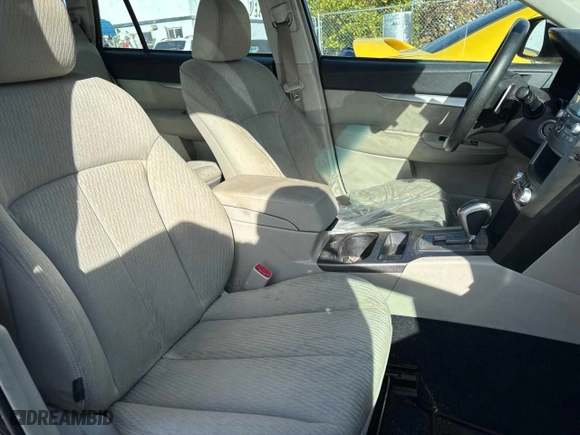 2010 Subaru Outback with VIN 4S4BRBAC9A3383130, listed as a Copart auction lot 50218095 with 192,193 mi miles and Clean Title. Bid and sale history available at carsss.com. Image 5.