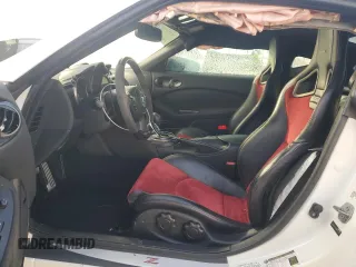 2016 Nissan 370Z z VIN JN1AZ4EH2GM935381, wystawiony jako Copart lot #83220624 z przebiegiem 56 907 mil mil oraz Szkoda całkowita • Salvage title. Historia ofert i sprzedaży dostępna na DreamBid. Obrazek 7.