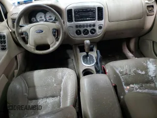 2005 Ford Escape Limited with VIN 1FMCU94155KD76368, listed as a Copart auction lot 45924365 with 191,285 mi miles and Clean title. Bid and sale history available at DreamBid. Image 8.