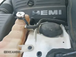 2011 Chrysler 300 C с VIN 2C3CA6CT9BH559813, выставлен на аукционе IAAI как лот 43121223 с пробегом 184 370 миль миль и . История ставок и продаж доступна на DreamBid. Изображение 19.