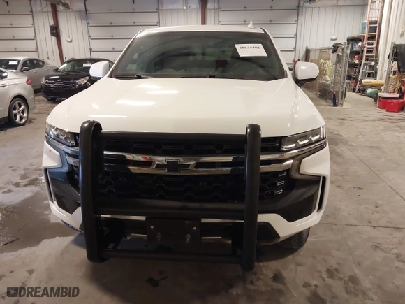 2021 Chevrolet Tahoe Commercial with VIN 1GNSKLED8MR258534, listed as a IAAI auction lot 41645301 with 137,305 mi miles. Bid and sale history available at carsss.com. Image 6.