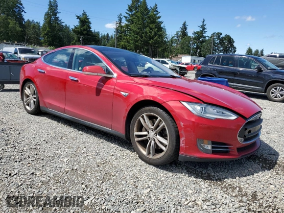 2013 Tesla Model S with VIN 5YJSA1DN0DFP08399, listed as a Copart auction lot 58848335 with 162,476 mi miles and Clean title. Bid and sale history available at DreamBid. Image 4.