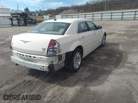 2005 Chrysler 300 with VIN 2C3JA63H65H144648, listed as a IAAI auction lot 41762730 with 125,757 mi miles. Bid and sale history available at carsss.com. Image 4.