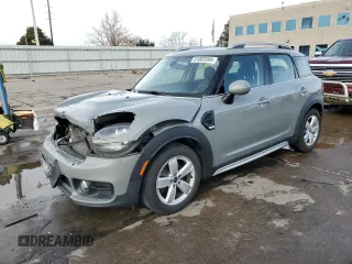 2019 MINI Countryman Cooper with VIN WMZYV5C56K3F57640, listed as a Copart auction lot 81803204 with 66,422 mi miles and Salvage Title. Bid and sale history available at carsss.com. Image 1.