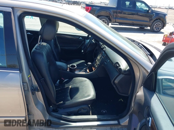 2006 Mercedes-Benz C 280 Luxury with VIN WDBRF92H66F783990, listed as a IAAI auction lot 42189785 with 167,390 mi miles and . Bid and sale history available at DreamBid. Image 5.